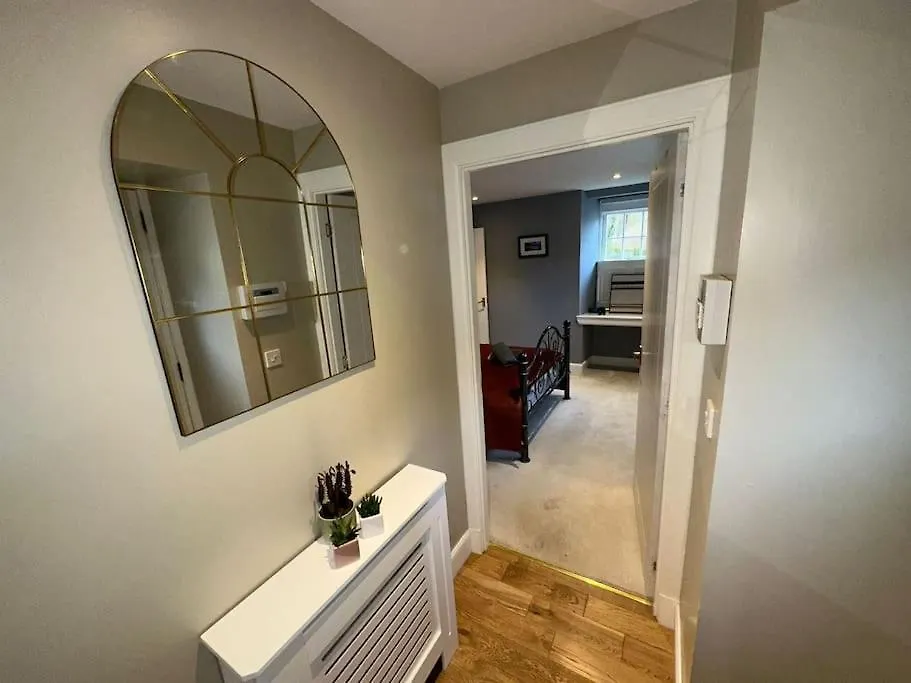 The Gate House - 3 Bed & Parking Villa Edinburg