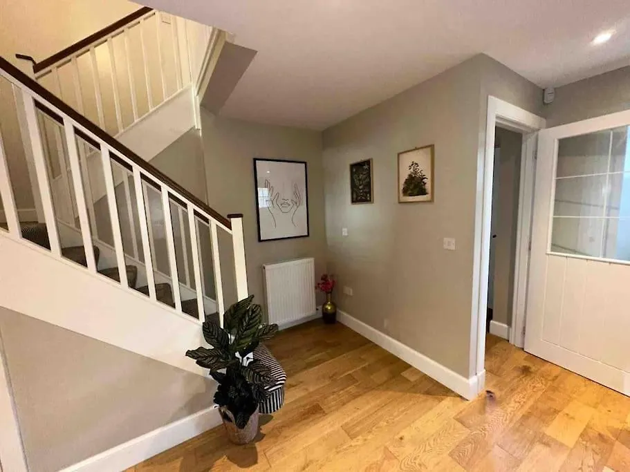 The Gate House - 3 Bed & Parking Villa Edinburg