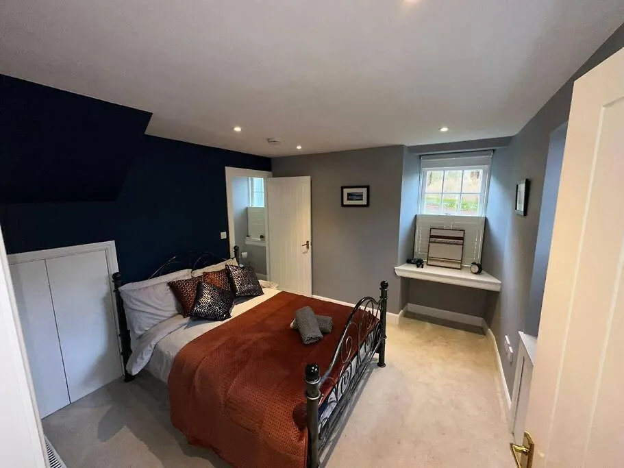 The Gate House - 3 Bed & Parking Villa Edinburg