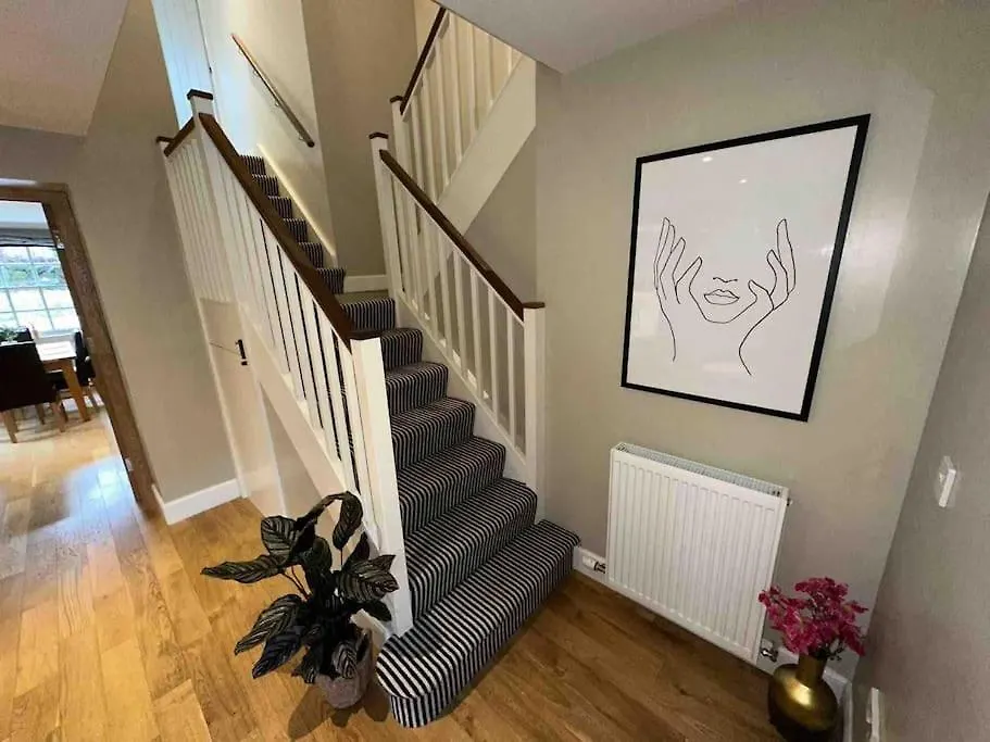 The Gate House - 3 Bed & Parking Villa Edinburg