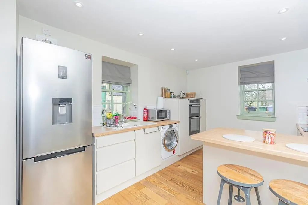 The Gate House - 3 Bed & Parking Villa Edinburg